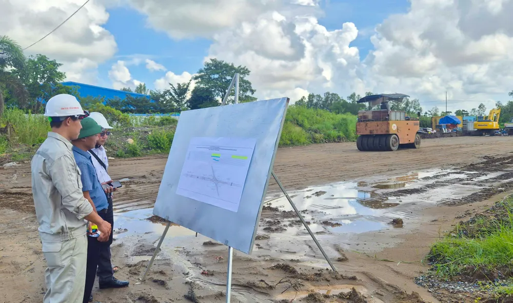 Điểm thi công tại dự án Đường tỉnh 918 (TP Cần Thơ) gặp khó vì vướng giải phóng mặt bằng 6a062a58c7564a081347.jpg