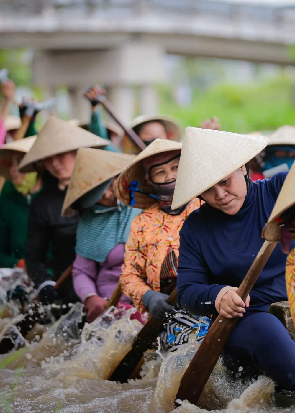 Ra sức tập luyện "nước rút" để rèn kỹ thuật và thể lực trước ngày thi đấu. Ảnh: Mr Chu 33ca56083d47b119e856.jpg