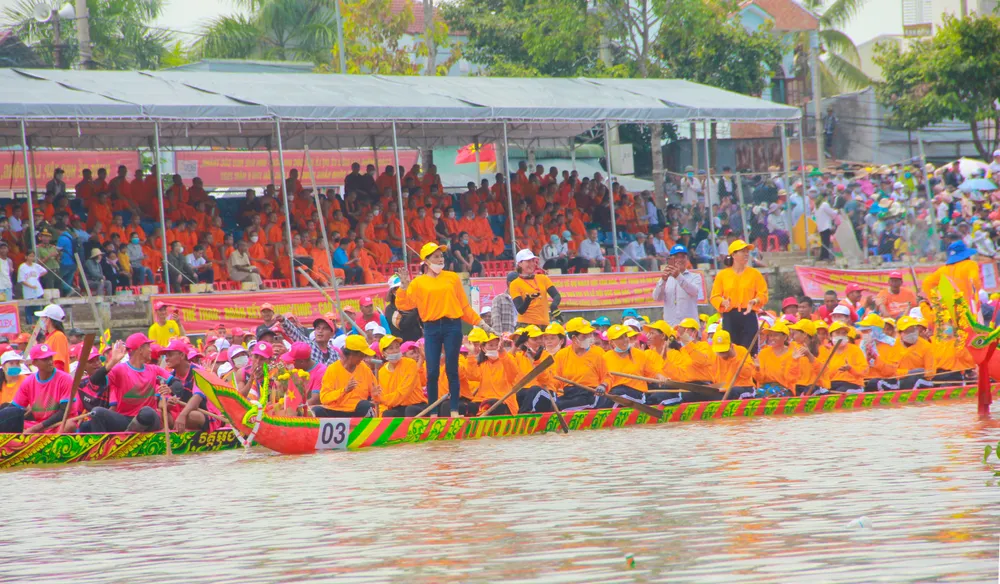 Tại các mùa giải, vận động viên nữ luôn thể sự tự tin, cống hiến hết mình trên đường đua dậy sóng. Ảnh: Tuấn Quang IMG_9457.jpg