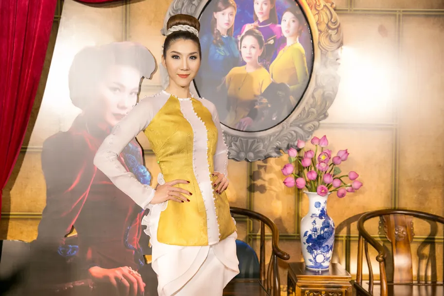 Sao Việt nô nức khoe váy áo ra mắt phim Mẹ chồng  ảnh 5 Sao Việt nô nức khoe váy áo ra mắt phim Mẹ chồng  ảnh 5