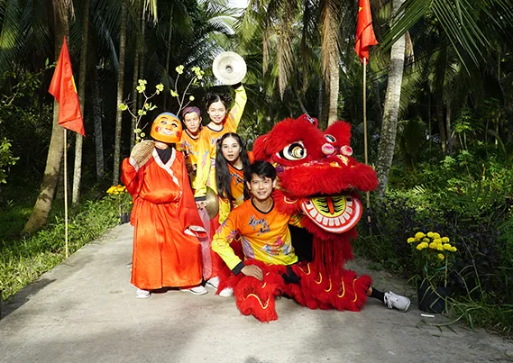 Ê-kíp có sự đầu tư chỉn chu cho bối cảnh, câu chuyện phim