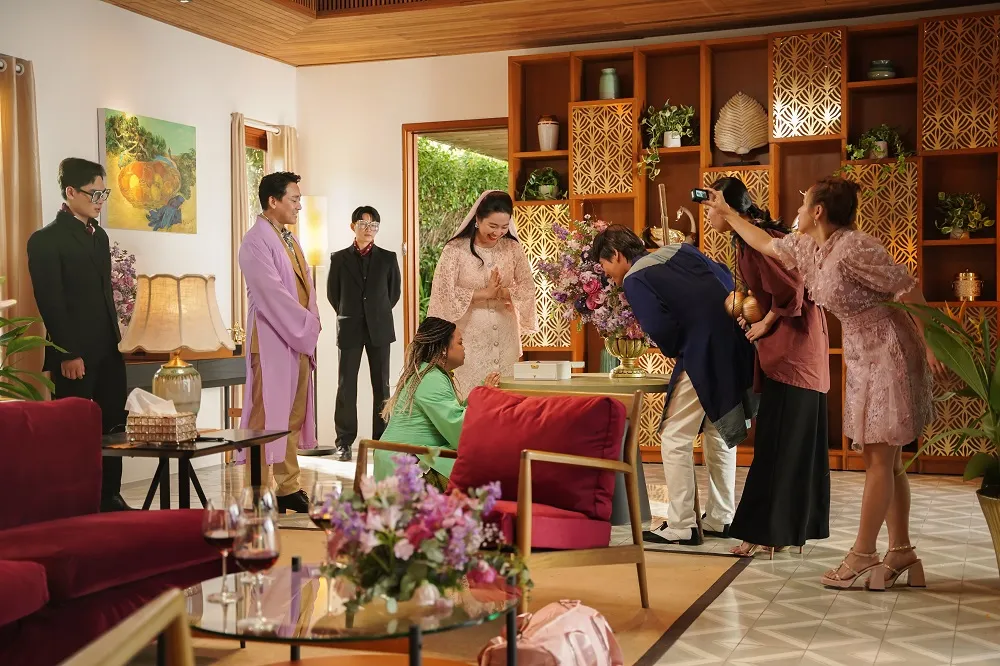 Ê-kíp tự tin phim mang đến tiếng cười mới lạ Ê-kíp tự tin phim mang đến tiếng cười mới lạ