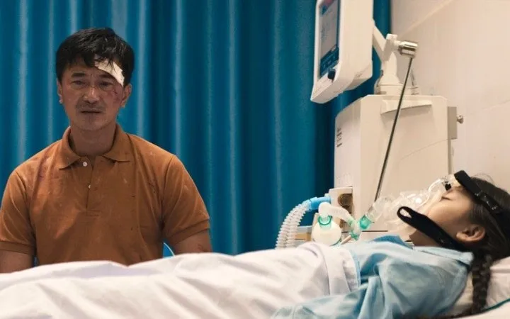 Dù còn những tranh cãi, bộ phim vẫn được khán giả đón nhận