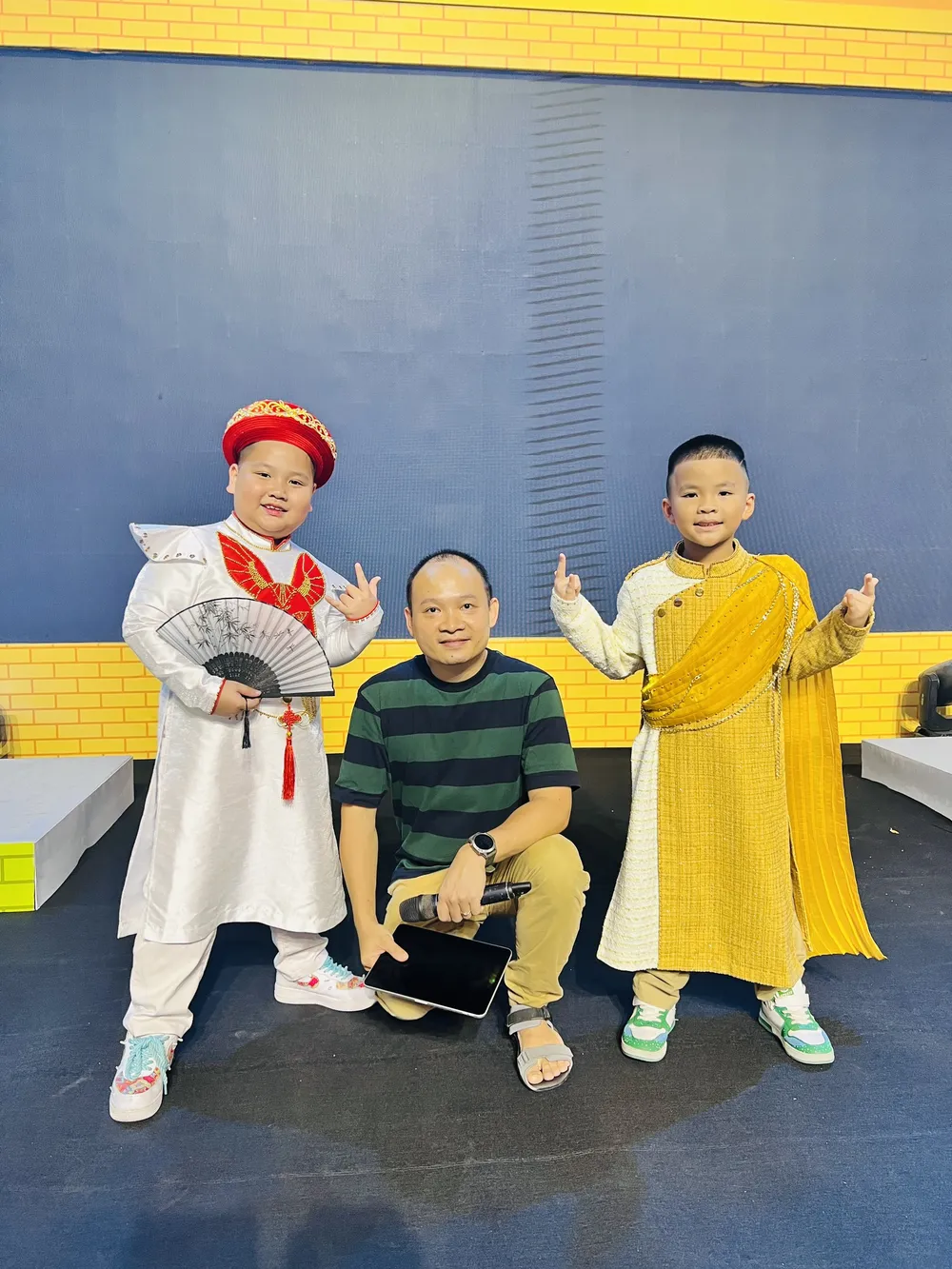 Nhà báo Hải Đăng (giữa) hé lộ chương trình năm nay có nhiều thay đổi, hướng đến các yếu tố dân gian nhiều hơn Nhà báo Hải Đăng (giữa) hé lộ chương trình năm nay có nhiều thay đổi, hướng đến các yếu tố dân gian nhiều hơn