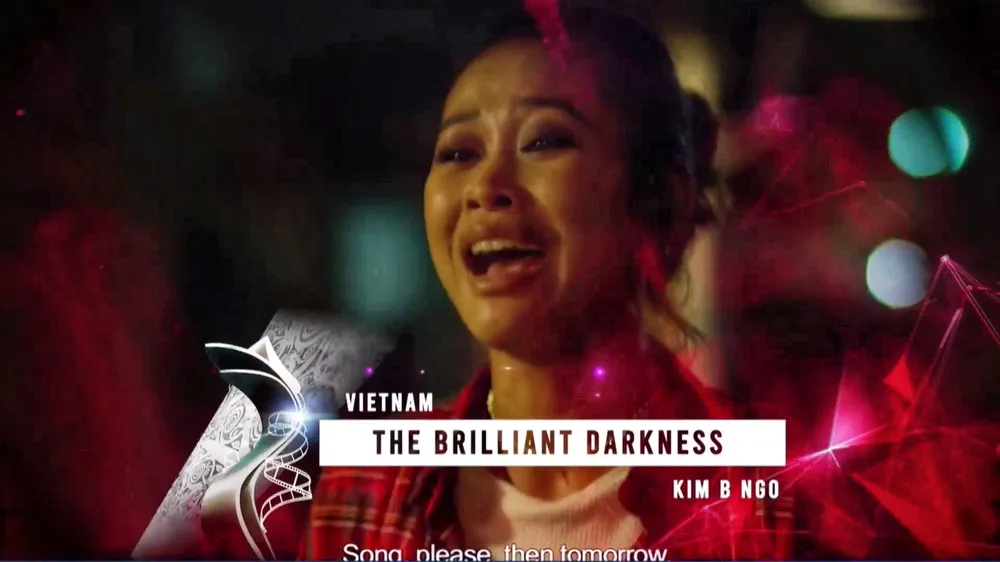 Đêm tối rực rỡ (Ảnh: BTC LHP) Đêm tối rực rỡ (Ảnh: BTC LHP)