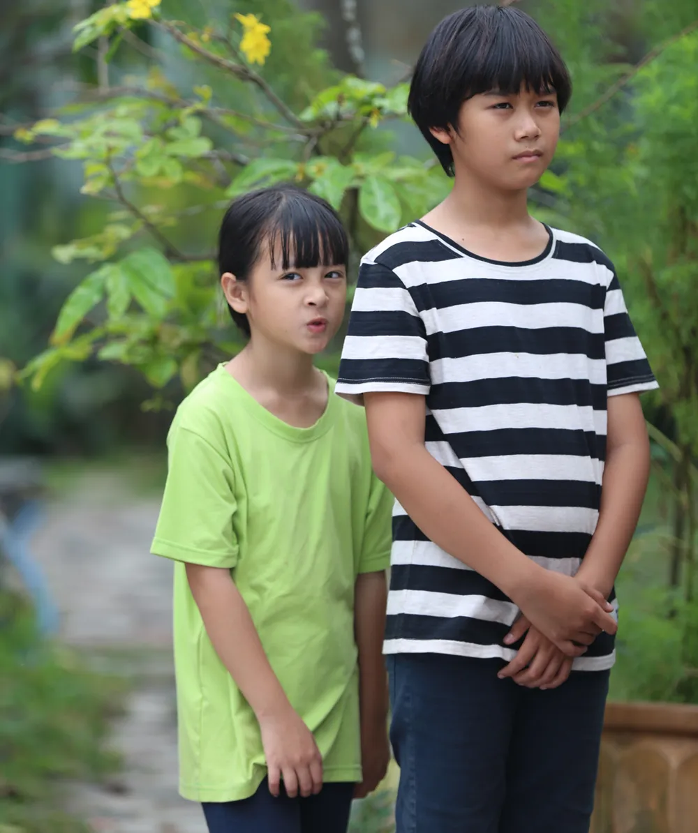 Bé Huy Khang và Thùy Linh đảm nhận vai chính trong phim