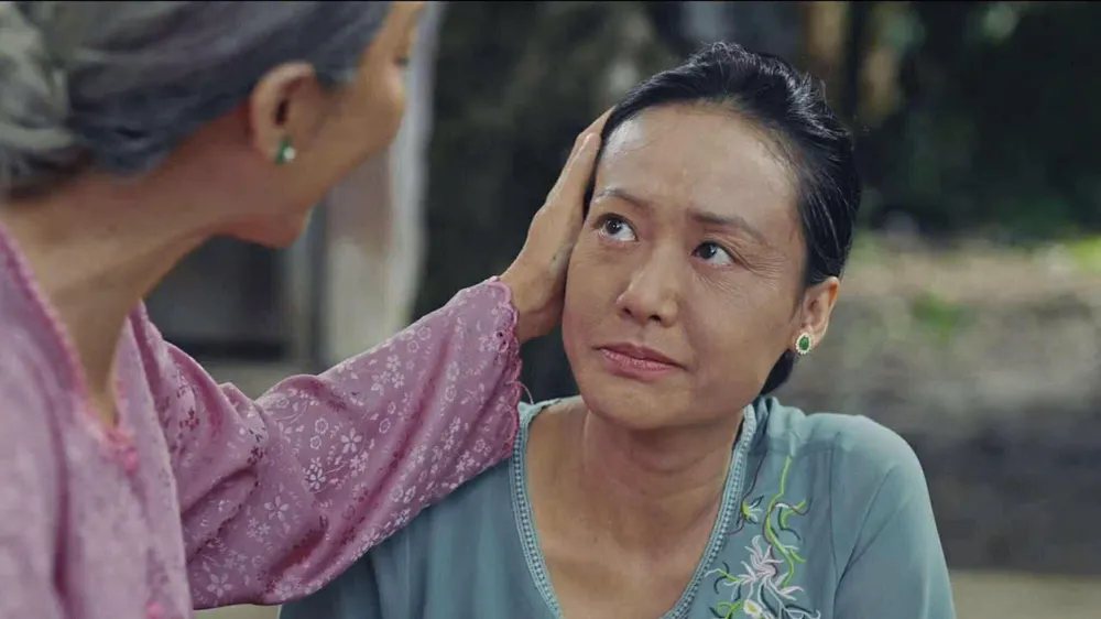 Thu Trang và Hồng Ánh tái ngộ trong "Ai thương ai mến". Ảnh: ĐPCC ai thuong ai men 5.jpg