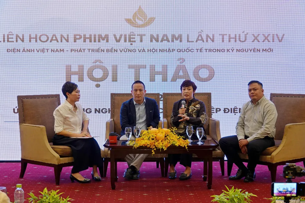 hoi thao cong nghiep van hoa 5.jpg