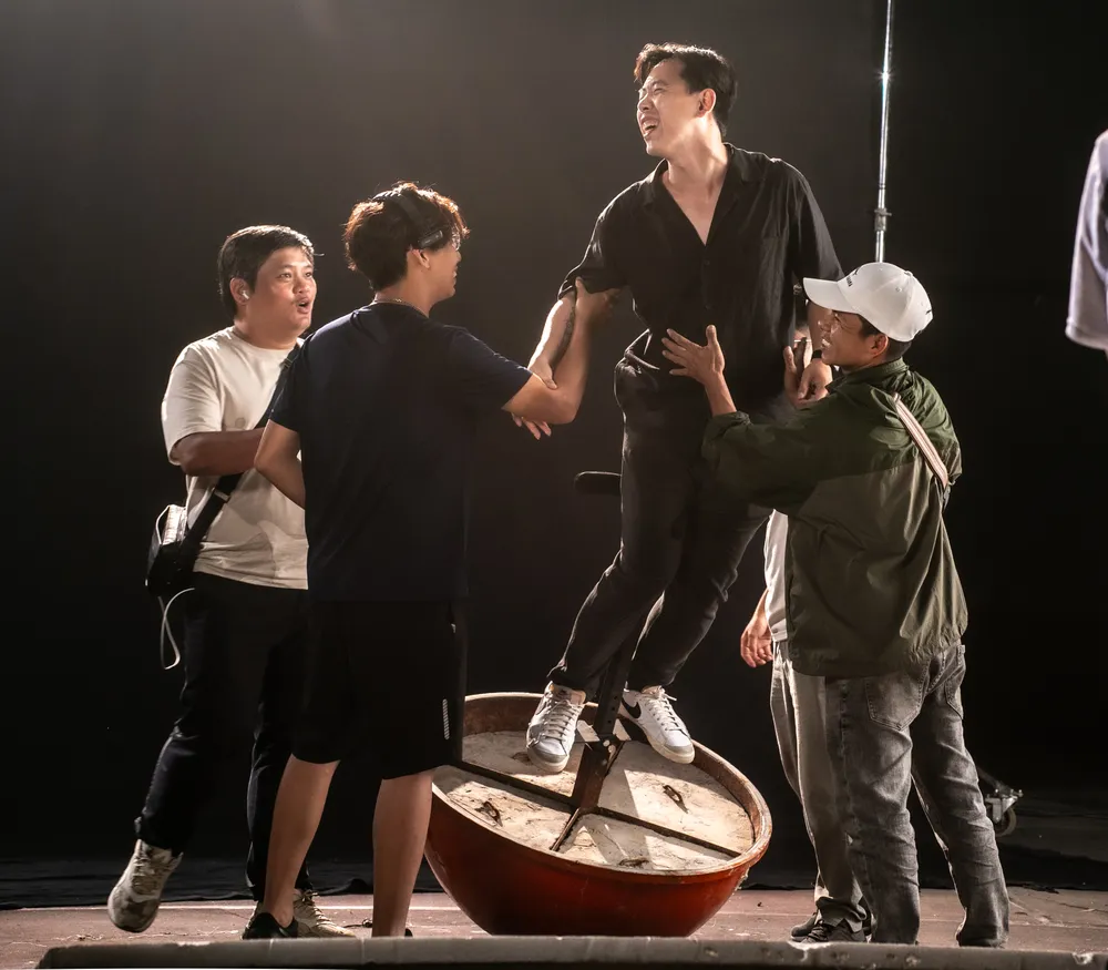 phim con ke ba nghe 2.jpg