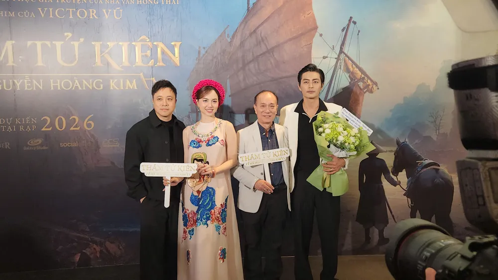 Victor Vũ khởi động Thám tử Kiên 2, lấy cảm hứng từ tiểu thuyết của bố vợ