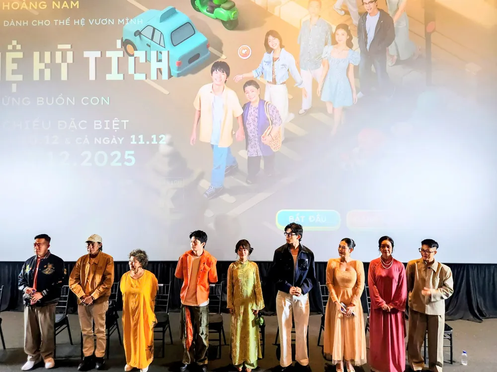 A equipe do filme The he ky tich (2).jpg