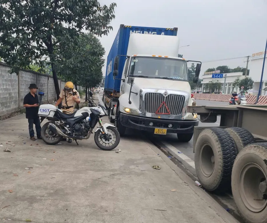 CSGT RACH CHIECC 3.jpg