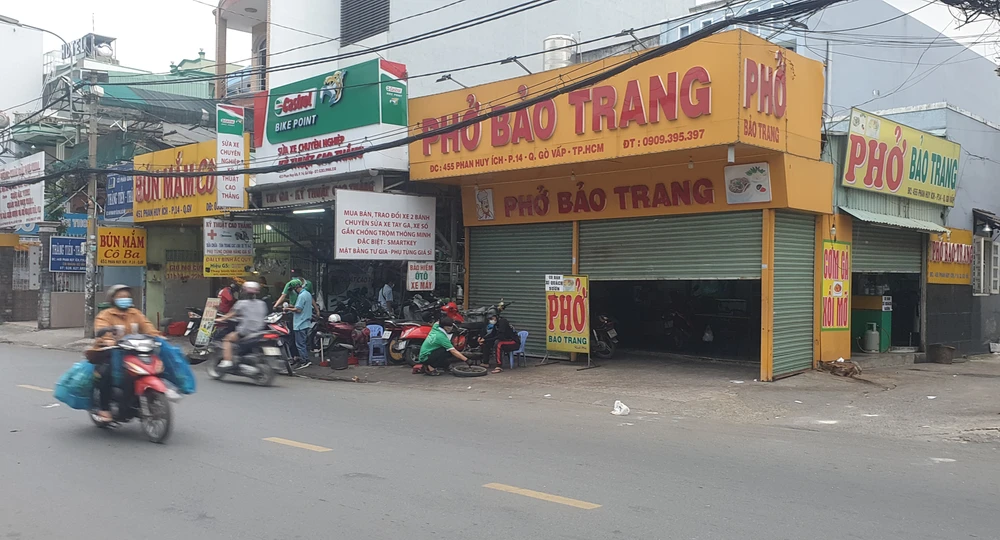 Từ khi TPHCM cho phép bán mang về, rất ít quán mở bán lại