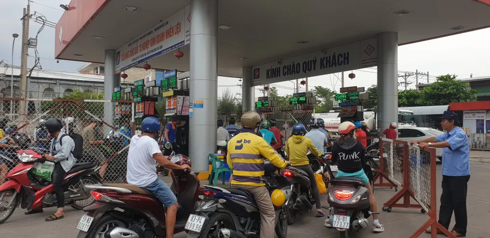 VCCI kiến nghị để giá xăng dầu do cung cầu quyết định