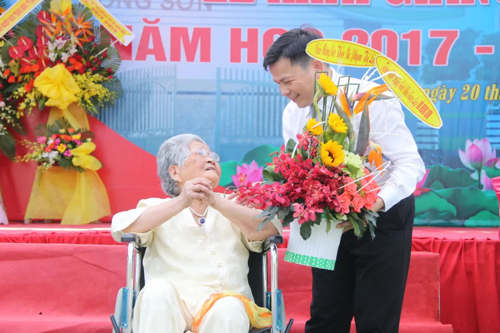 Gần 5 tỷ đồng ủng hộ Trung tâm Nuôi dạy trẻ khuyết tật Võ Hồng Sơn  ảnh 6