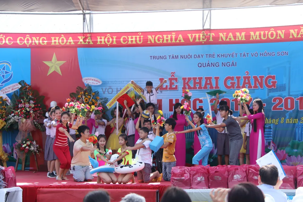 Gần 5 tỷ đồng ủng hộ Trung tâm Nuôi dạy trẻ khuyết tật Võ Hồng Sơn  ảnh 4