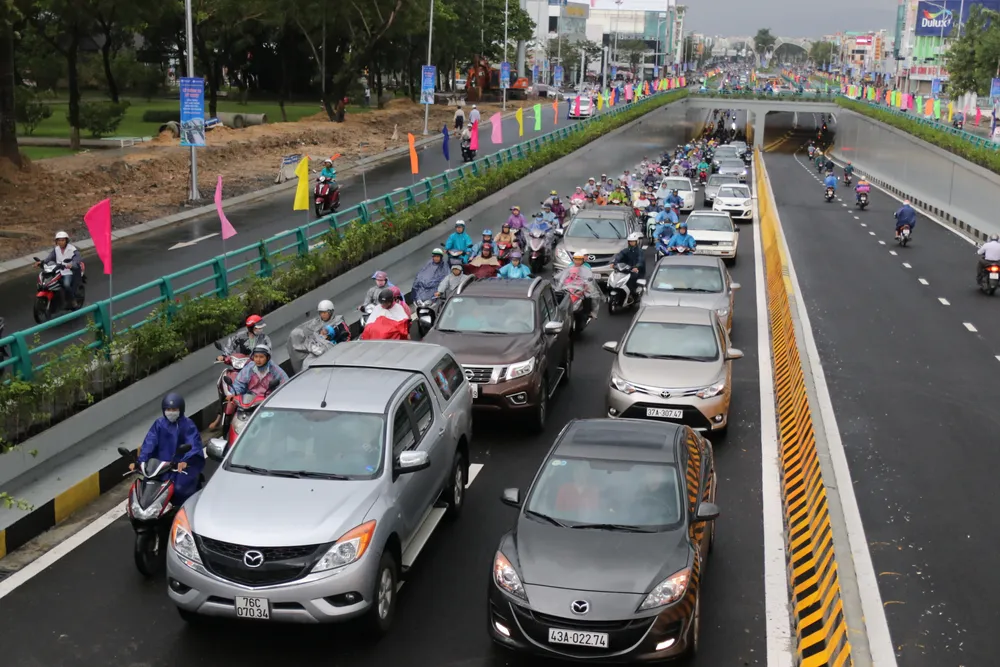 Hầm chui Điện Biên Phủ - Nguyễn Tri Phương chính thức thông xe kỹ thuật sáng 1-11