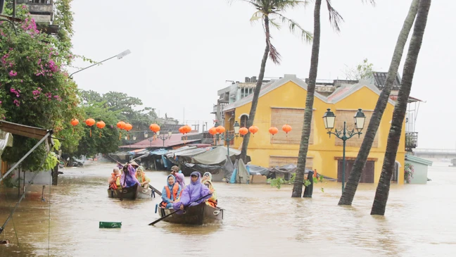 Di sản Văn hoá thế giới Hội An bị ngập nặng do ảnh hướng bão Damrey