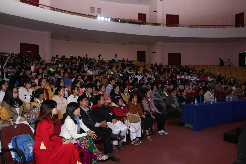 Gần 150 học sinh tham gia Hội thi thuyết trình “Em yêu biển đảo quê hương”  ảnh 3