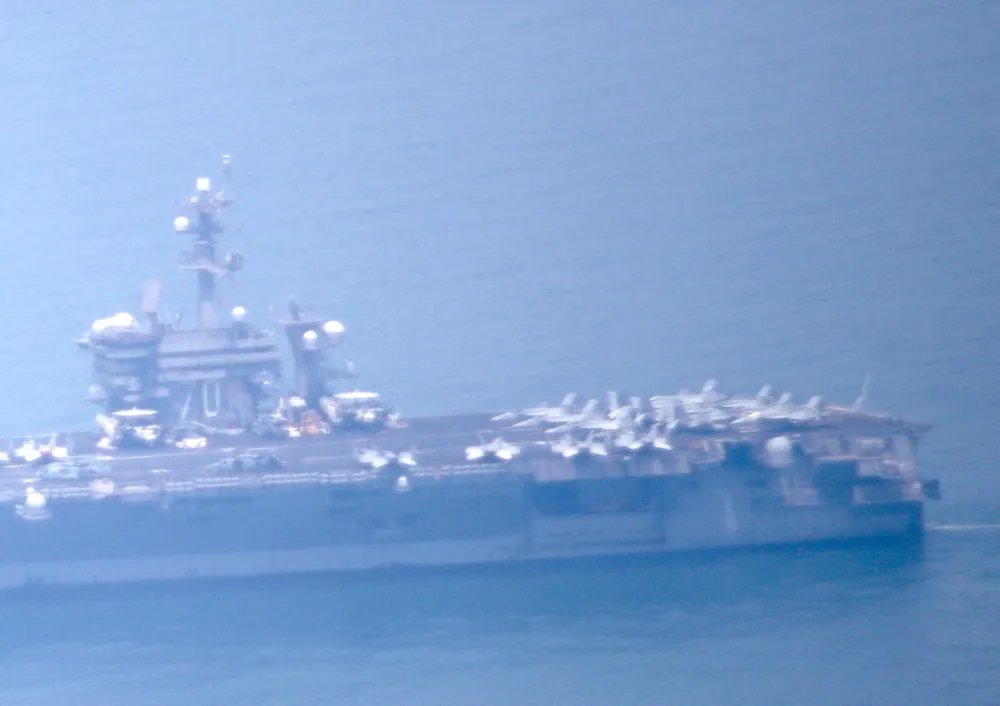 Tàu sân bay USS Carl Vinson cập cảng Tiên Sa - Đà Nẵng  ảnh 5