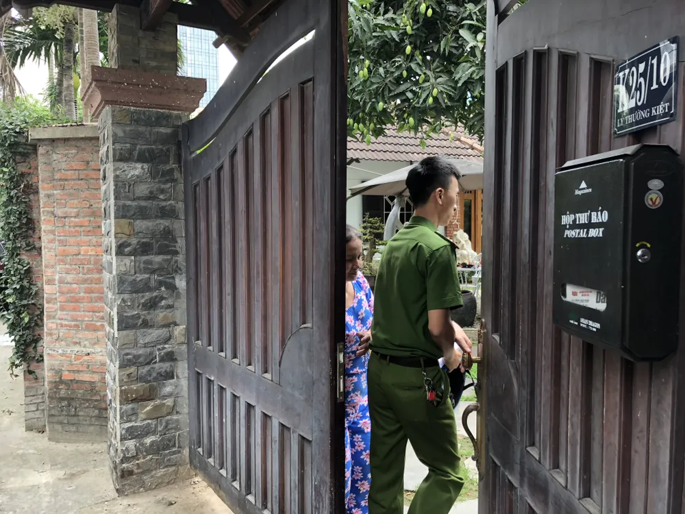 Kết thúc khám xét nhà 2 cựu chủ tịch UBND TP Đà Nẵng  ảnh 2
