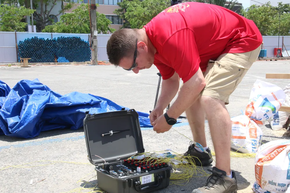 Xem “trận địa” pháo hoa của hai đội Mỹ - Pháp  ảnh 3