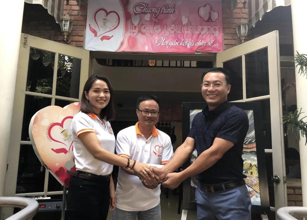 Ấm áp chương trình Ly cà phê yêu thương  ảnh 2