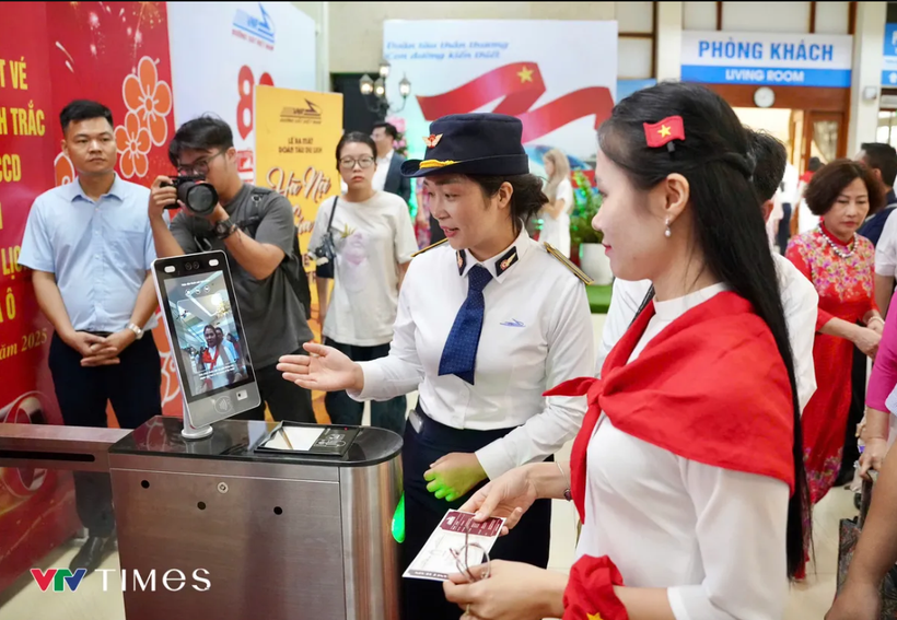 越南铁路总公司正式启用基于生物识别技术的验票系统。