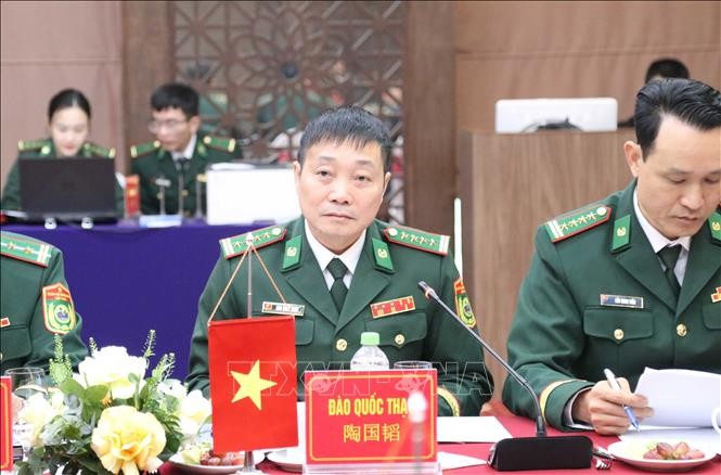 2  vna_potal_bo_doi_bien_phong_tinh_lang_son_viet_nam_va_dia_khu_quang_tay_trung_quoc_hoi_dam__stand.jpg