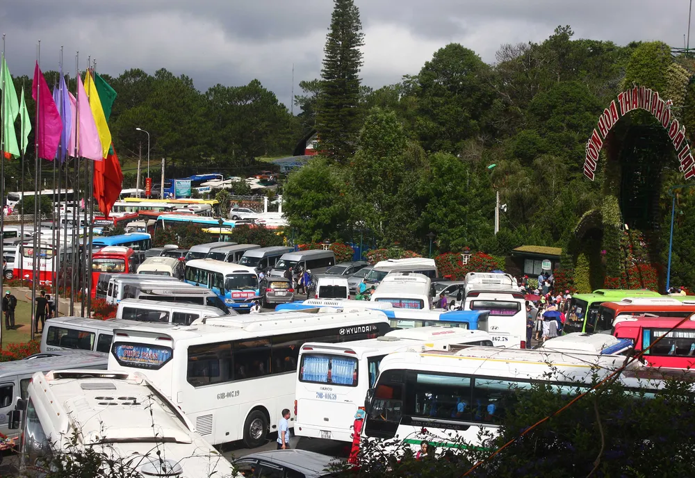 Du khách ùn ùn đổ về Đà Lạt nghỉ lễ ảnh 6