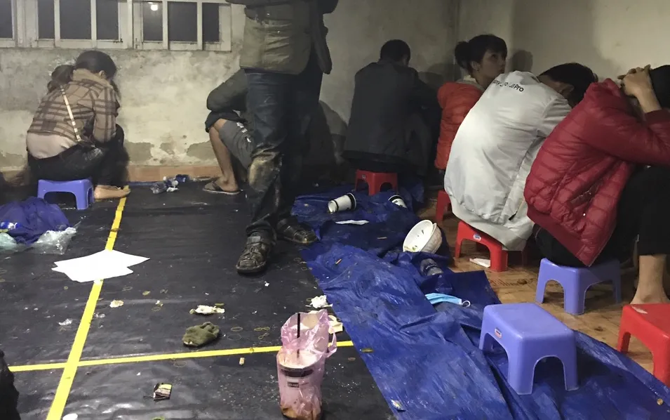 Triệt phá ổ bạc trên đỉnh đồi ảnh 1