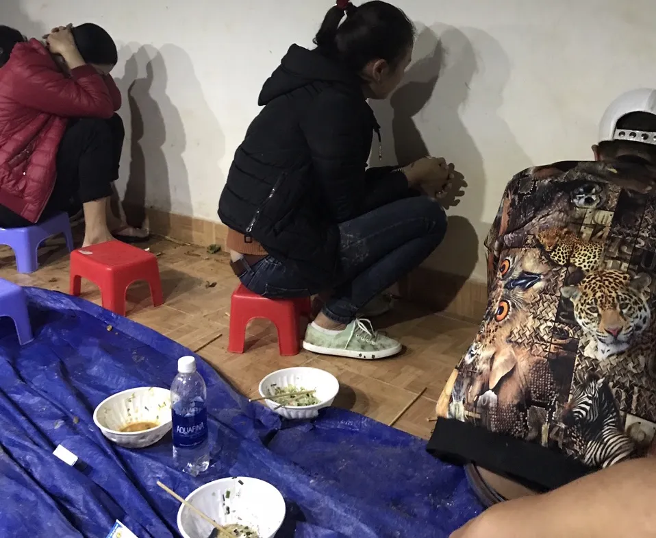 Triệt phá ổ bạc trên đỉnh đồi ảnh 2