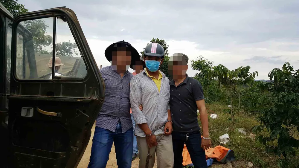 VIDEO: Bắt khẩn cấp đối tượng giết chủ nợ chôn xác phi tang ảnh 5 VIDEO: Bắt khẩn cấp đối tượng giết chủ nợ chôn xác phi tang ảnh 5