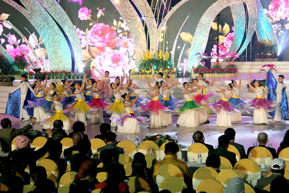 Đà Lạt đón hơn 220.000 lượt du khách dịp Festival hoa ảnh 1 Đà Lạt đón hơn 220.000 lượt du khách dịp Festival hoa ảnh 1