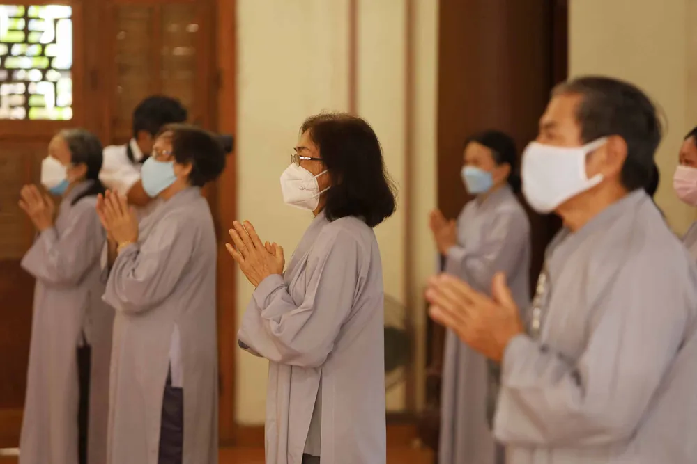 Lễ tưởng niệm, cầu siêu đồng bào tử vong và cán bộ, chiến sĩ hy sinh trong đại dịch Covid-19 tại Khánh Hòa ảnh 5