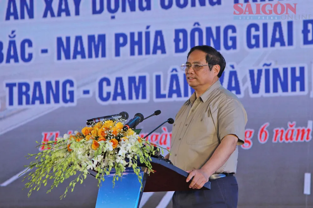 Thủ tướng Phạm Minh Chính phát biểu tại lễ khánh thành. Ảnh: ĐOÀN KIÊN Thủ tướng Phạm Minh Chính phát biểu tại lễ khánh thành. Ảnh: ĐOÀN KIÊN