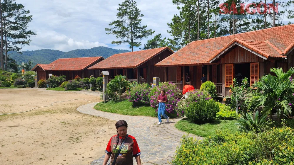 Làng truyền thống dân tộc Churu xã Pró (huyện Đơn Dương). Ảnh: ĐOÀN KIÊN Làng truyền thống dân tộc Churu xã Pró (huyện Đơn Dương). Ảnh: ĐOÀN KIÊN