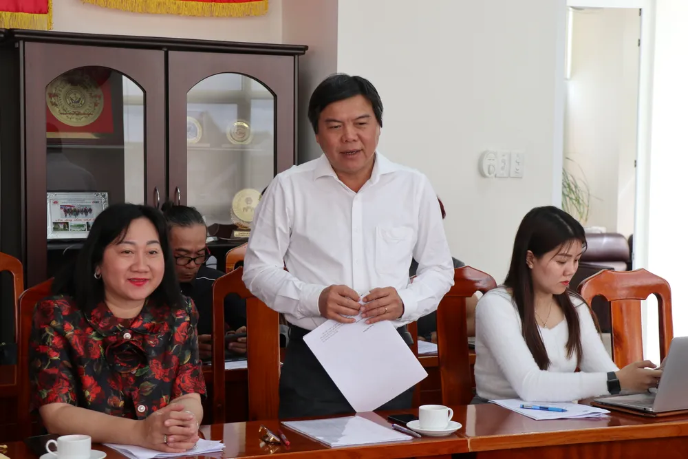 Nhà báo Tăng Hữu Phong, Tổng Biên tập Báo Sài Gòn Giải Phóng, Trưởng Ban Chỉ đạo Lễ hội Golf Việt Nam 2024 phát biểu tại buổi làm việc. Ảnh: ĐOÀN KIÊN img-0006-717.jpg