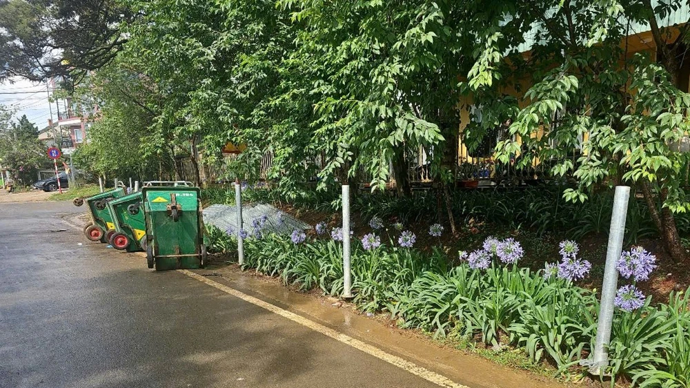 Vụ việc diễn ra từ lâu gây bức xúc cho người dân sinh sống trong khu vực 5698e4f84865fa3ba374.jpg