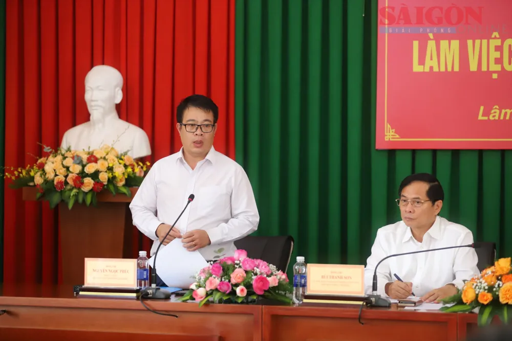 លោក Nguyen Ngoc Phuc អនុប្រធានគណៈកម្មាធិការប្រជាជនខេត្ត Lam Dong ។ រូបថត៖ DOAN KIEN IMG_2468.JPG