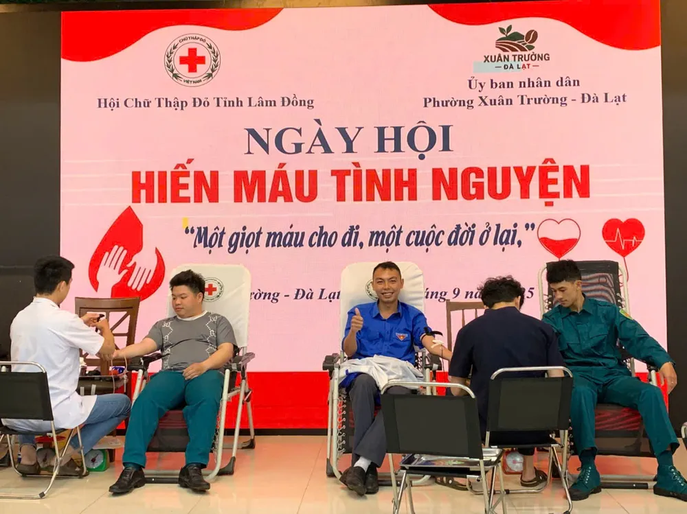 Chương trình huy động được 162 đơn vị máu kịp thời cung cấp cho Bệnh viện Đa khoa tỉnh Lâm Đồng đáp ứng công tác cấp cứu d0f78583969b1dc5448a.jpg