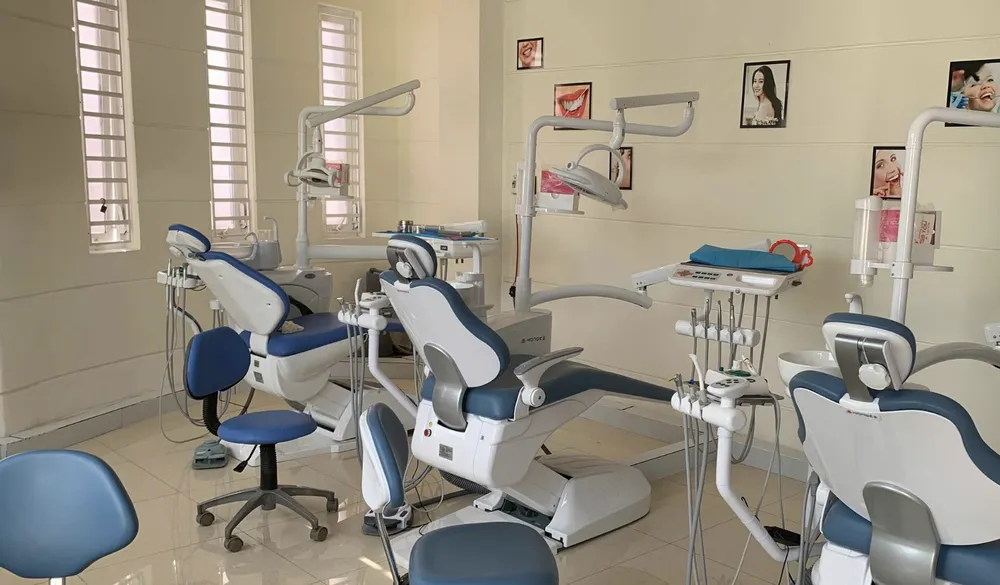 Các cơ sở nha khoa cung cấp dịch vụ mà không có giấy phép hoạt động khám bệnh, chữa bệnh Screenshot 2025-09-23 at 09.20.34.png