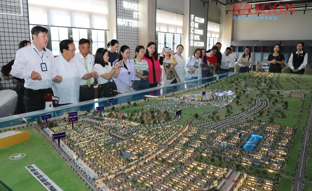 Nhiều dự án du lịch, bất động sản lớn đang được các nhà đầu tư xây dựng tại Lâm Đồng. Ảnh: ĐOÀN KIÊN IMG_4404.JPG