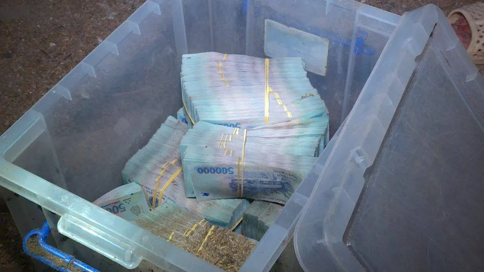 Chân dung 2 kẻ cướp ngân hàng tại Khánh Hòa ảnh 4