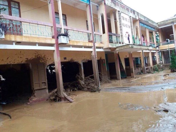 Ít nhất 20 người chết, mất tích do lũ quét ở các tỉnh phía Bắc  ảnh 5