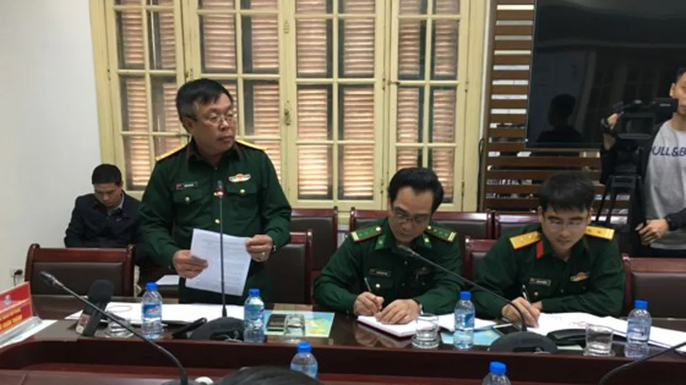 Huy động 132.000 bộ đội và dân quân chống mưa bão lũ ảnh 4