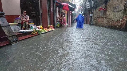 Năm nay, mưa ngâu đến sớm hơn 1 tháng ảnh 2 Năm nay, mưa ngâu đến sớm hơn 1 tháng ảnh 2