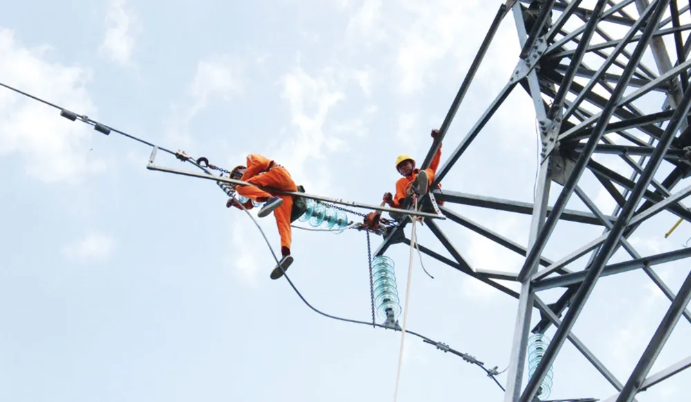 Khả năng sáng 18-9 bão số 5 đổ bộ đất liền, huy động 5.000 bộ đội chống bão ảnh 5