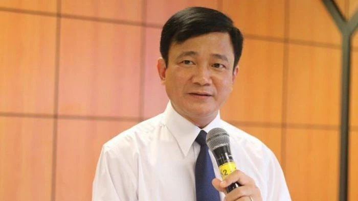 Ông Lê Vinh Danh