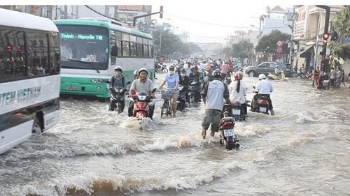 Trên đất liền sắp diễn ra một đợt mưa rất to. Ảnh minh họa